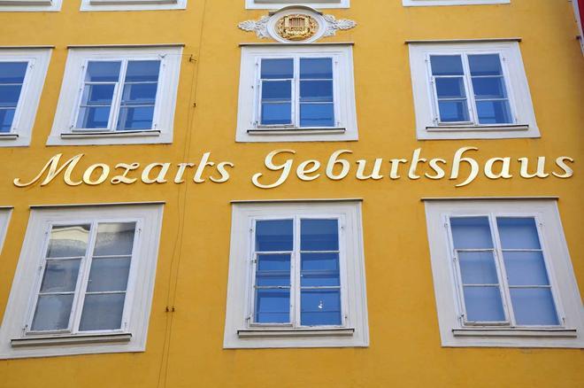 Casa natal de Mozart en Getreidegasse, Salzburgo