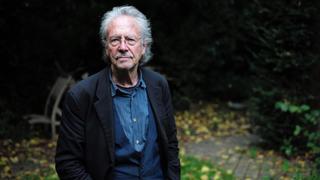 El incómodo Peter Handke, Premio Nobel de Literatura 2019