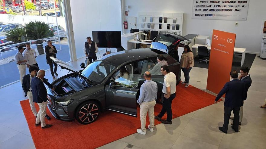Volvo Vypsa presenta en Córdoba el nuevo Volvo EX60 en una experiencia inspirada en la tradición sueca del 'Fika'