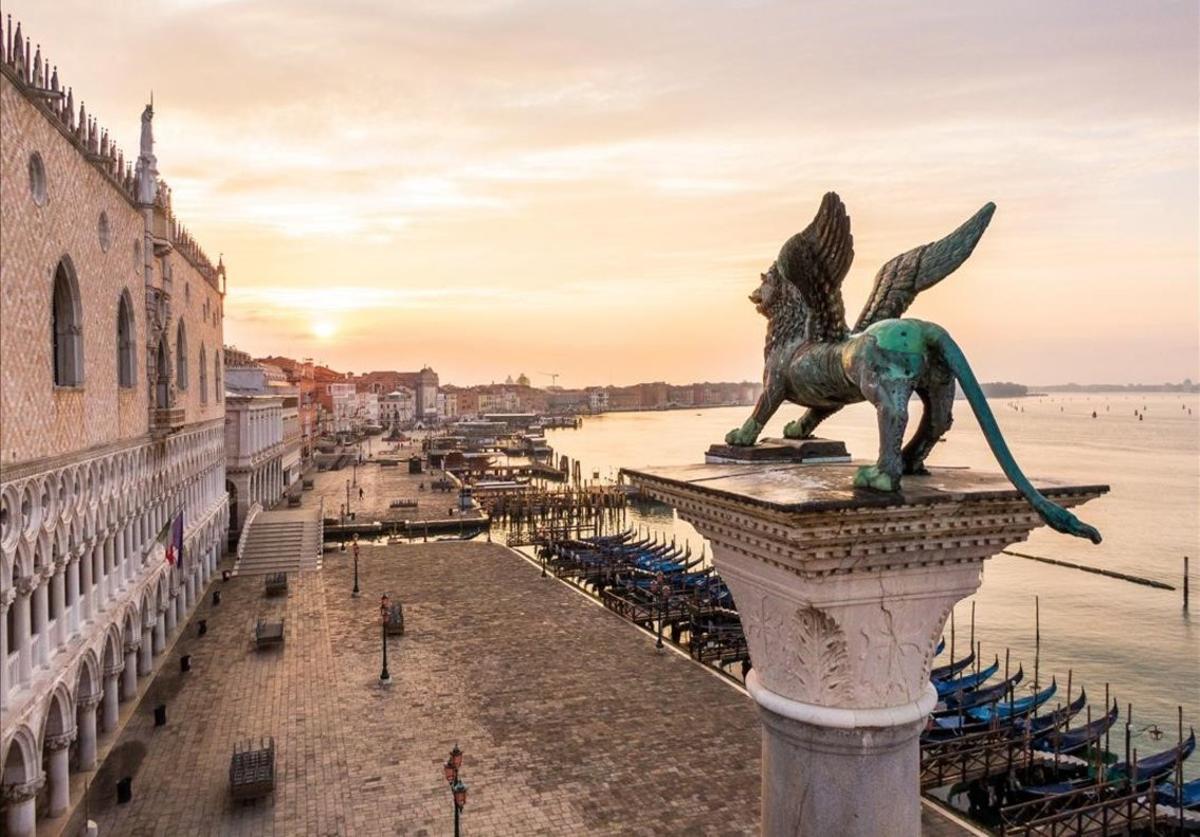 La zona marítima de Riva degli Schiavoni junto a la plaza de San Marcos.