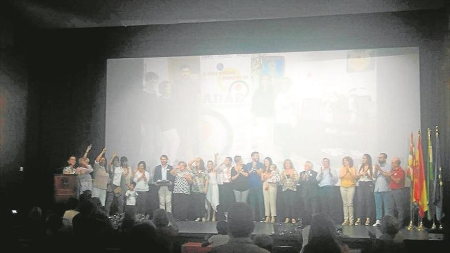 La asociación de Alzhéimer Egabrense ADAE celebró su 15 aniversario con una gala