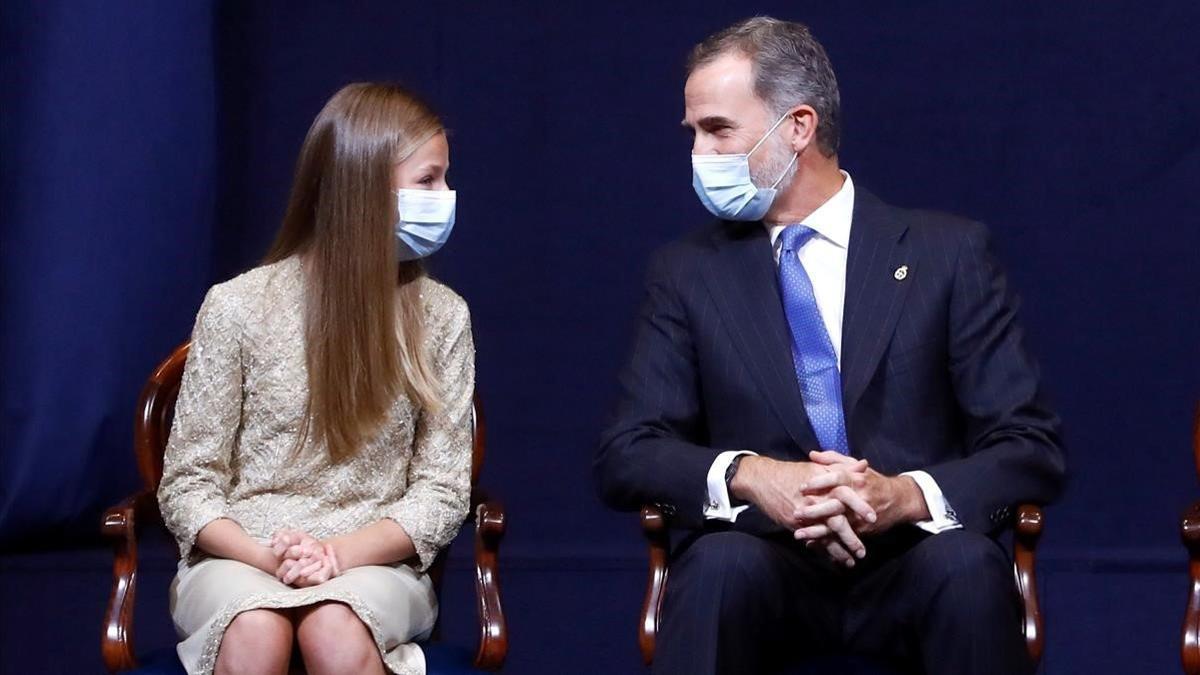 El rey Felipe VI y la princesa Leonor