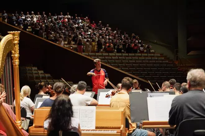 El ensayo del concierto participativo de la ROSS en imágenes