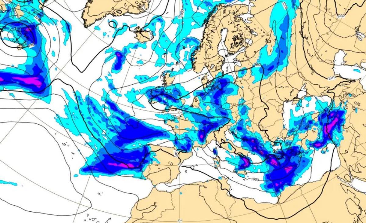 Imagen del frente entrando por el oeste de la península el viernes.