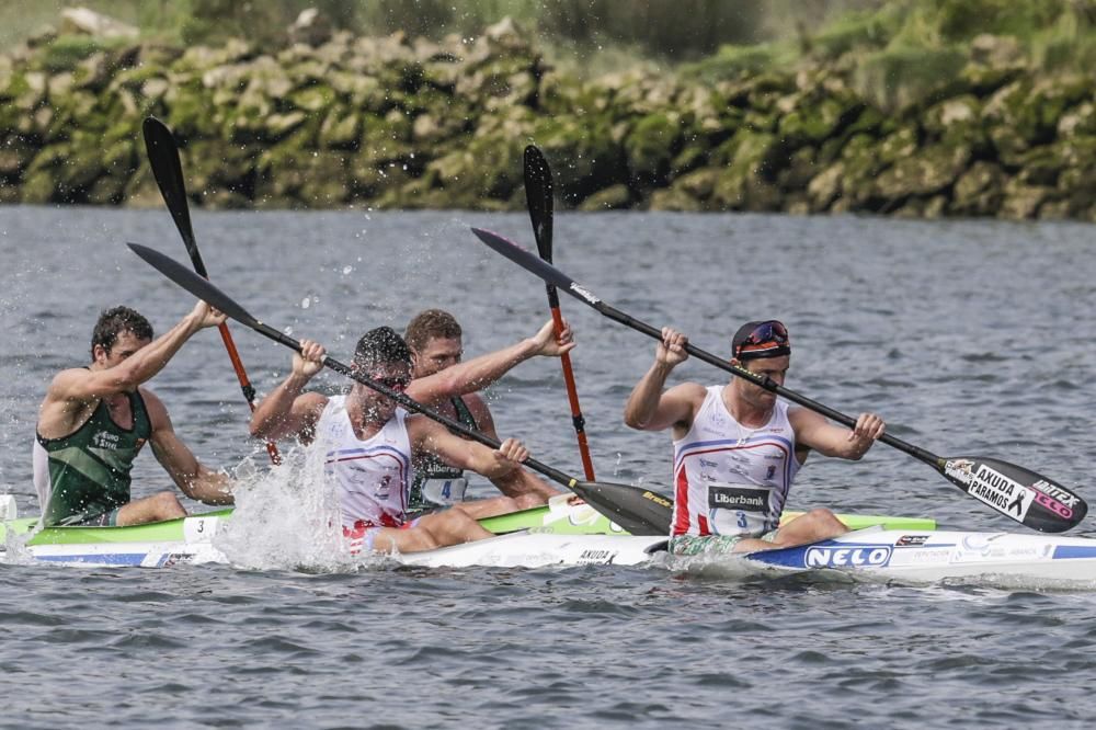 Llamedo y Vázquez vencen en el Descenso del Sella