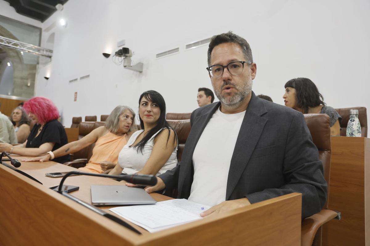 Juanma Moreno, investido presidente de la Junta de Andalucía tras alcanzar un acuerdo con Vox