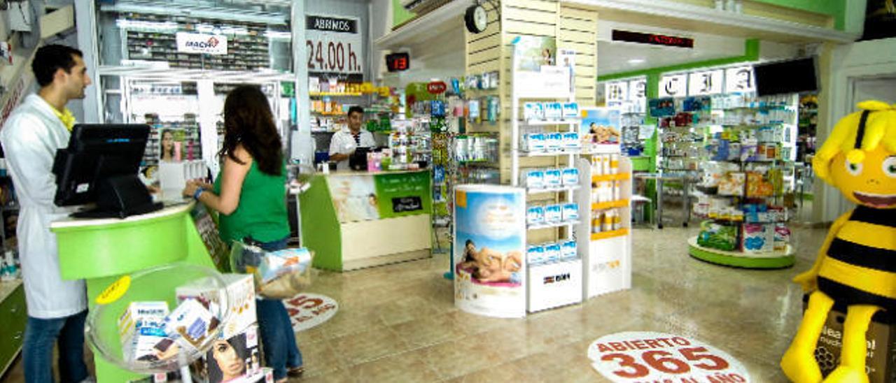 Las farmacias canarias se resisten a vender medicamentos por internet