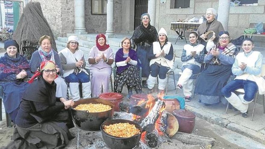 Las asociaciones de Coria escenifican el belén viviente navideño