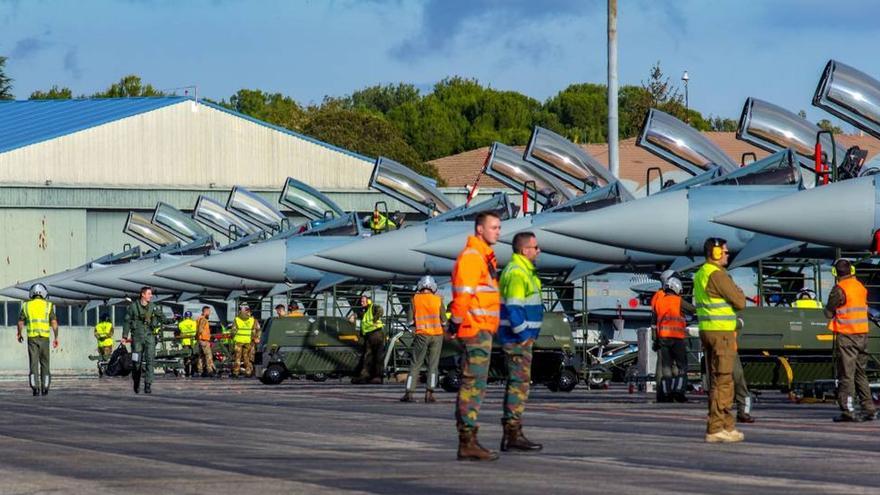 ¿Qué hacen dos cazas sobrevolando el cielo de Castellón? El Ministerio de Defensa responde