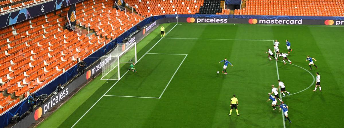 Celades cambia a Guedes por Diakhaby