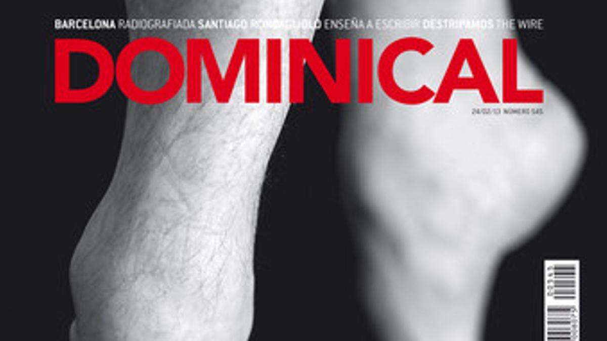 Los pies del bailarín Ángel Corella, protagonistas de la portada del 'Dominical' del 24 de febrero.