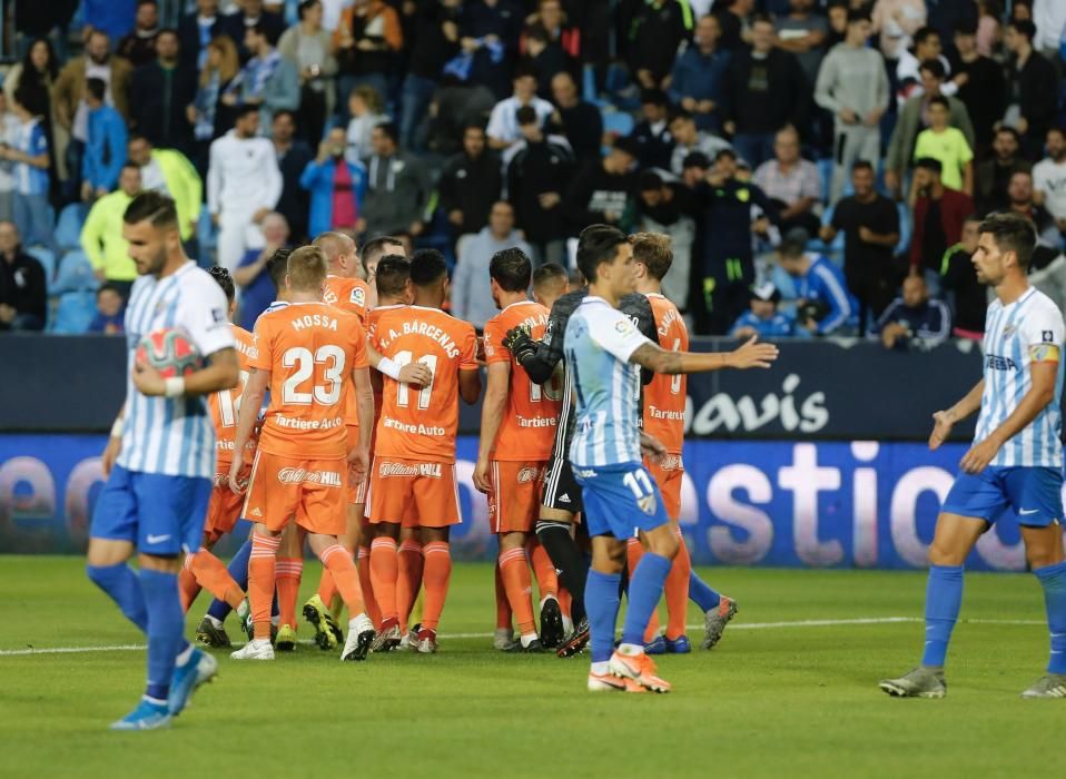 El partido entre el Málaga y el Oviedo, en imágenes