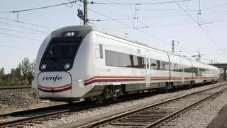 Interrumpen durante una hora el tráfico de trenes entre Huelva y Sevilla por culpa de un incendio