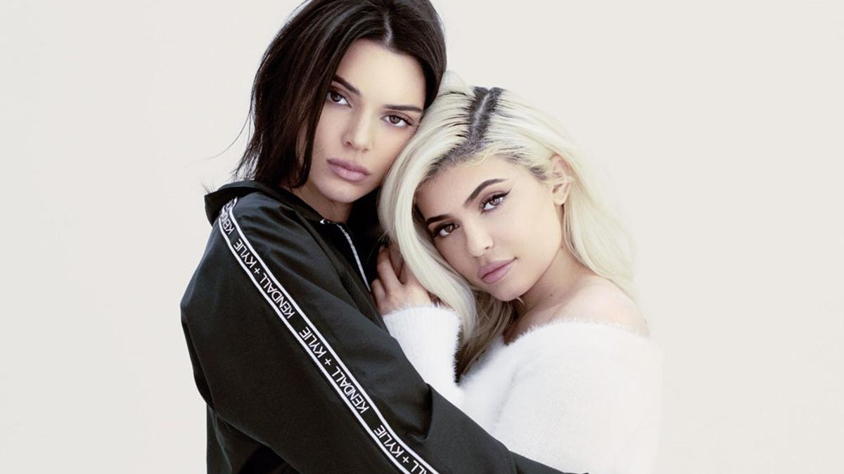 Kendall y Kylie Jenner diseñan una colección exclusiva de bolsos para Deichmann