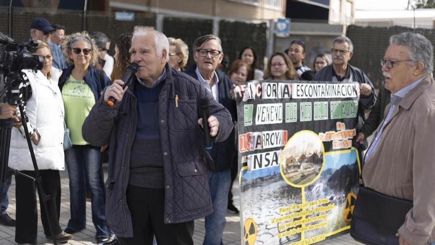 La solución a la contaminación de El Hondón sigue sin ver la luz en la Asamblea