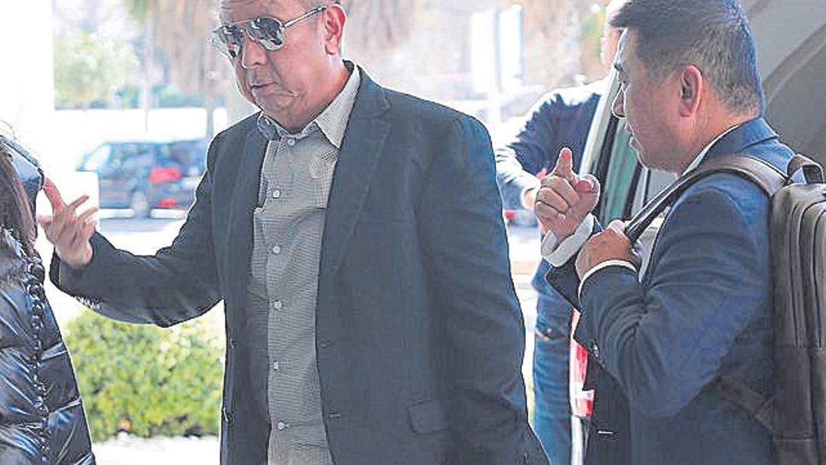 LLEGADA DE PETER LIM A VALENCIA