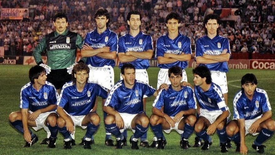 El Real Oviedo volverá a lucir "Central Lechera Asturiana" en su pecho tras 34 años ¿Cómo será la nueva camiseta azul?
