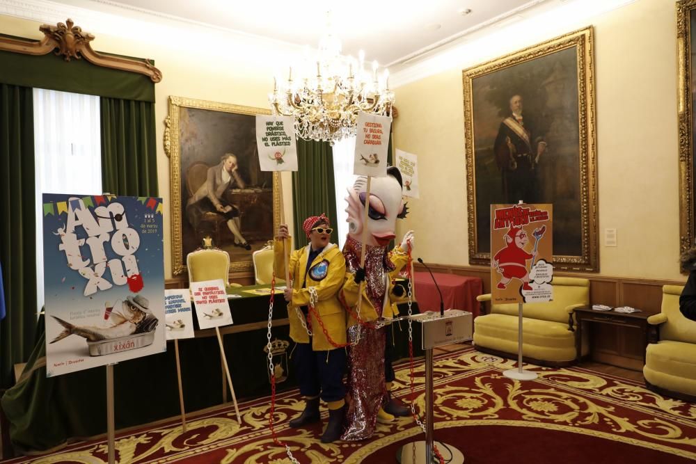 Presentación de la sardina del Antroxu en Gijón