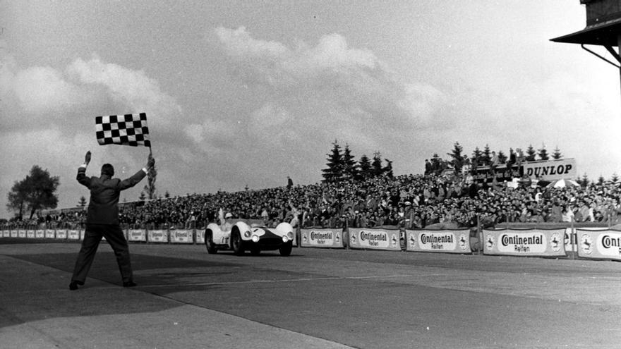 El Maserati Tipo 61 “Birdcage” ganó los 1.000 km de Nürburgring hace 60 años