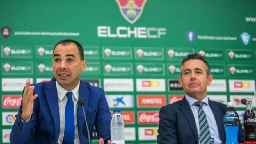 Diego García y Jorge Cordero, en la sala de Prensa del Martínez Valero.