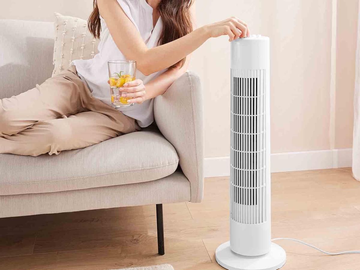 La mejor opción para refrescar la casa con poco dinero es un ventilador de torre