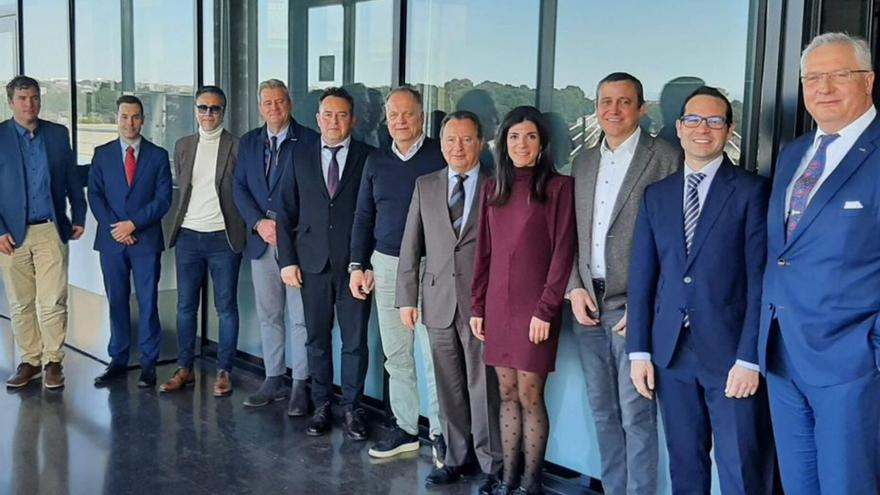 Representants de BDB amb dirigents d’Ascer | LEVANTE-EMV