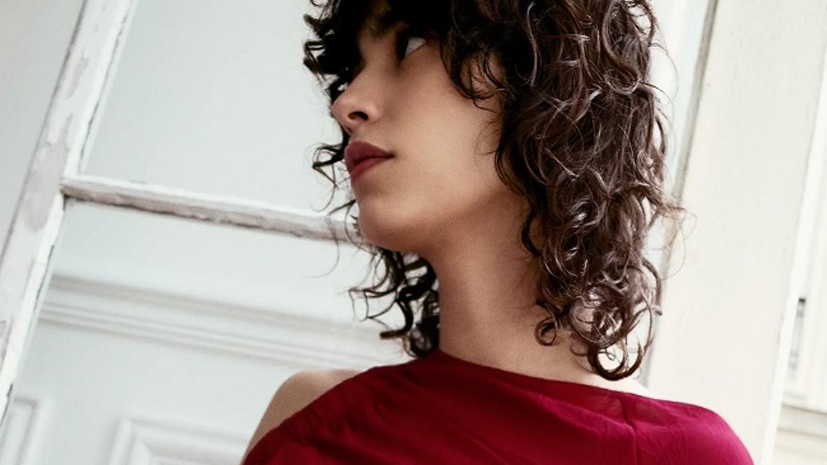 Las 15 prendas que no deberías dejar escapar de las rebajas 2020 de Zara -  Woman