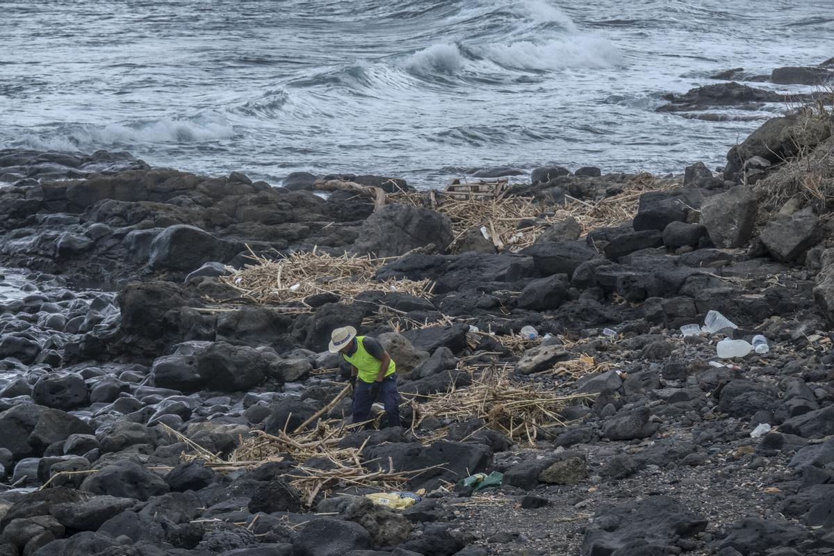 Playa de Hoya del Pozo en Telde tras las lluvias que afectaron a Canarias