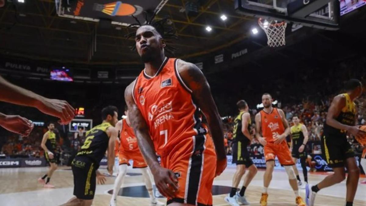 Chris Jones, autor de 13 puntos en el segundo cuarto ante el Tenerife / Germán Caballero