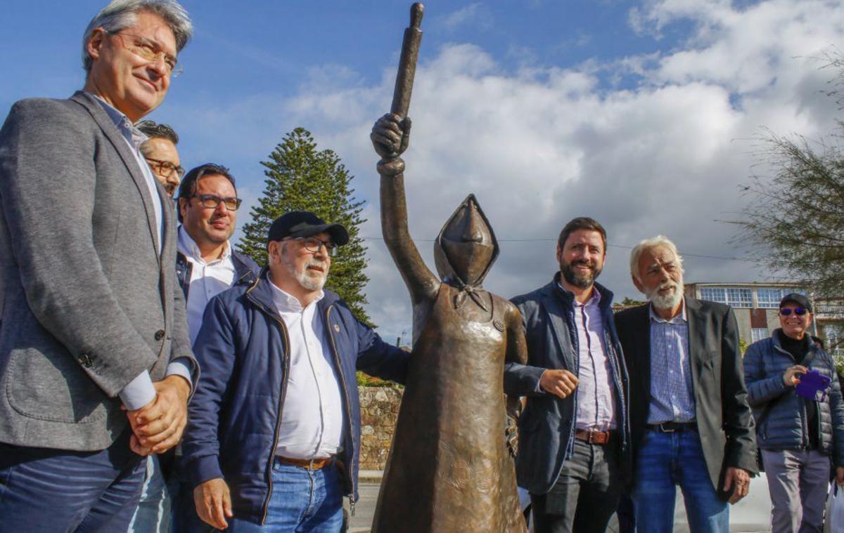 Escultura de Monchiña, colocada con el PSTD mancomunado. | IÑAKI ABELLA