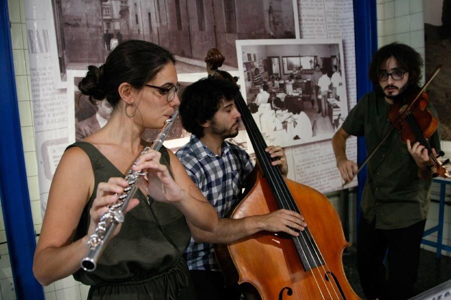 Concierto de Vandalia Trío en la exposición