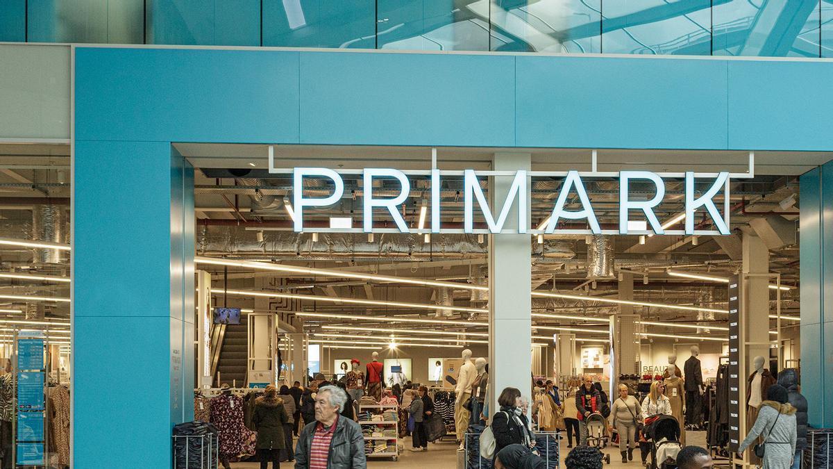 Mañana habrá colas kilométricas en Primark para conseguir el juego de pijamas familiar más barato y cómo del mercado: tejidos cálidos y de secado rápido