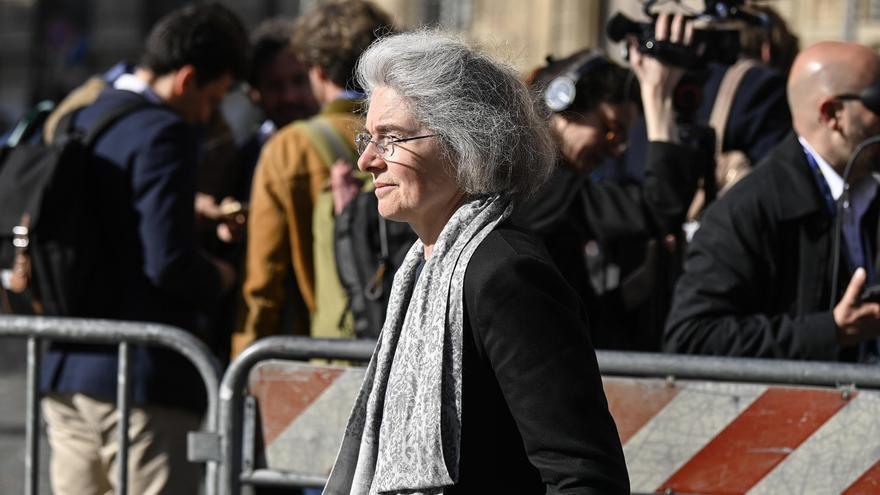 Vuelos desde Valencia a 600 euros para despedir al papa