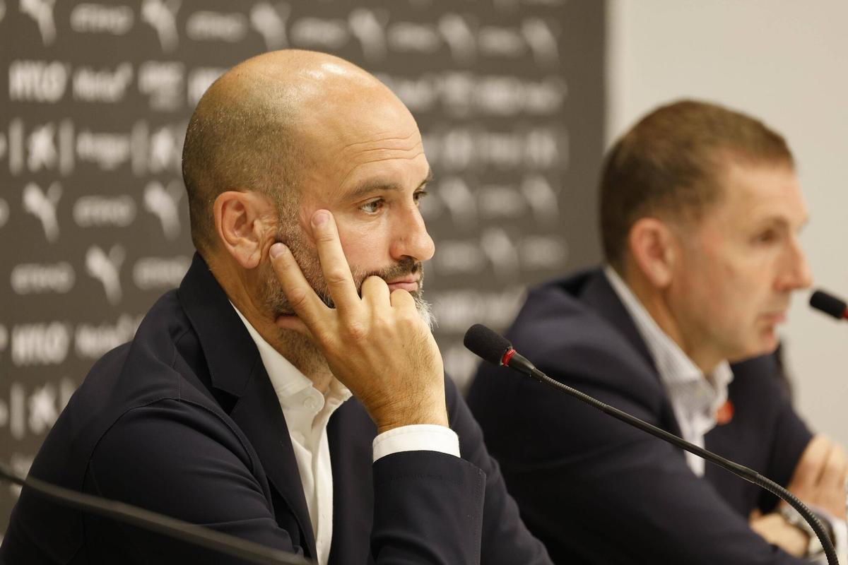 Les imatges de la roda de premsa sobre el descens del Girona Les imatges de la roda de premsa sobre el descens del Girona