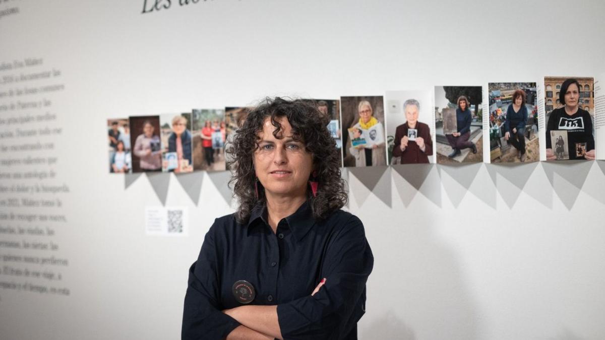 Eva Máñez, en la inauguración de la exposición "Memòria de l'oblit", hace un año, en Gandia.