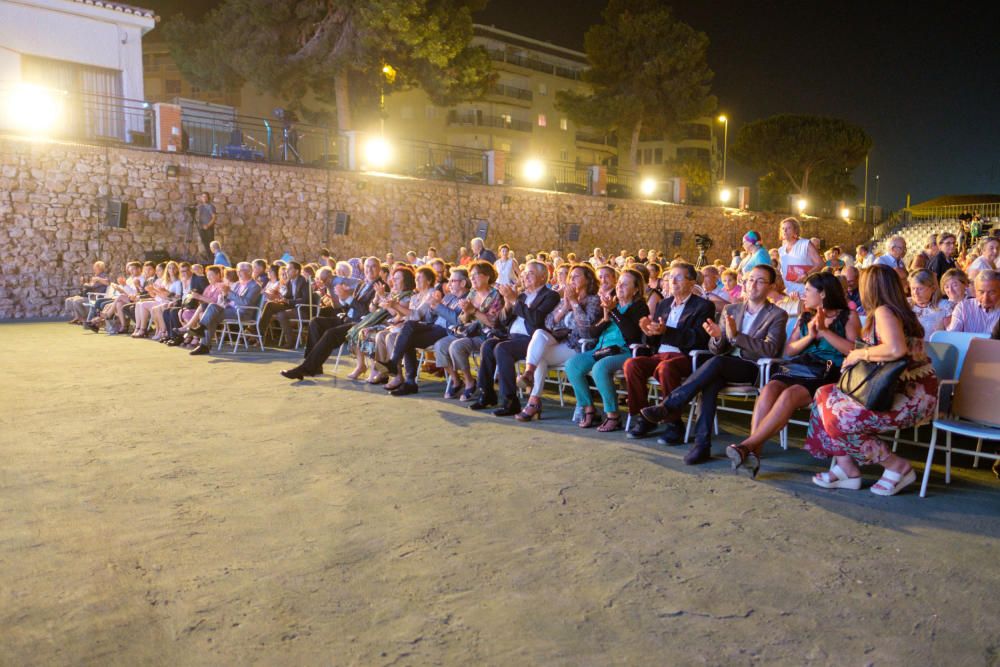 Tercera velada y primera de competención del Certamen Internacional de Habaneras y Polifonía de Torrevieja