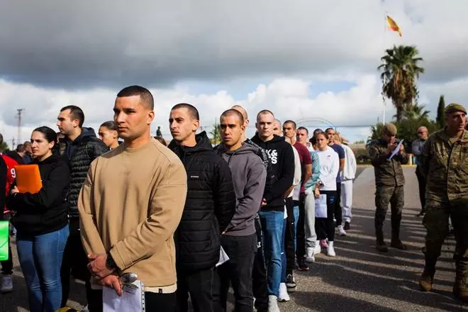 Cáceres ha instruido a 10.000 militares en el último lustro