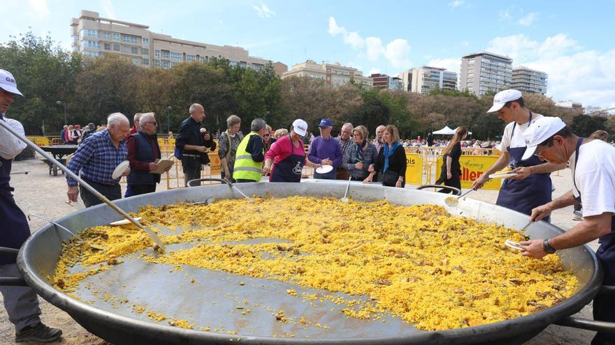 La Nova de Campanar organiza una paella solidaria a beneficio de las víctimas del incendio