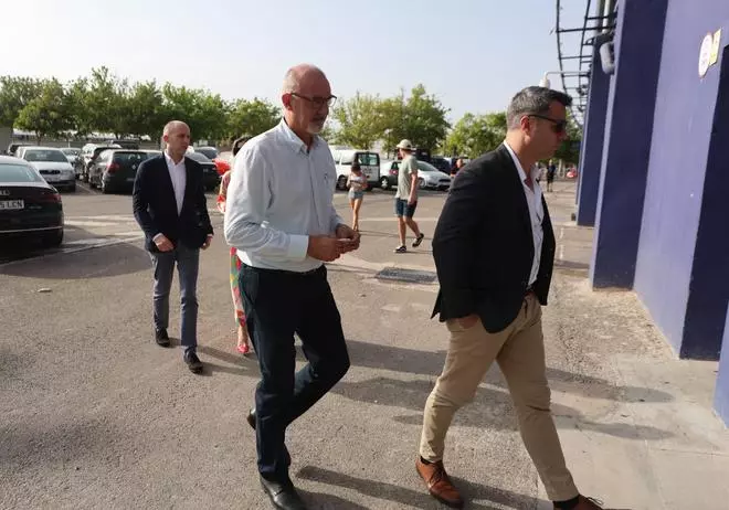 Representantes de La Liga llegan al Estadi Ciutat de València