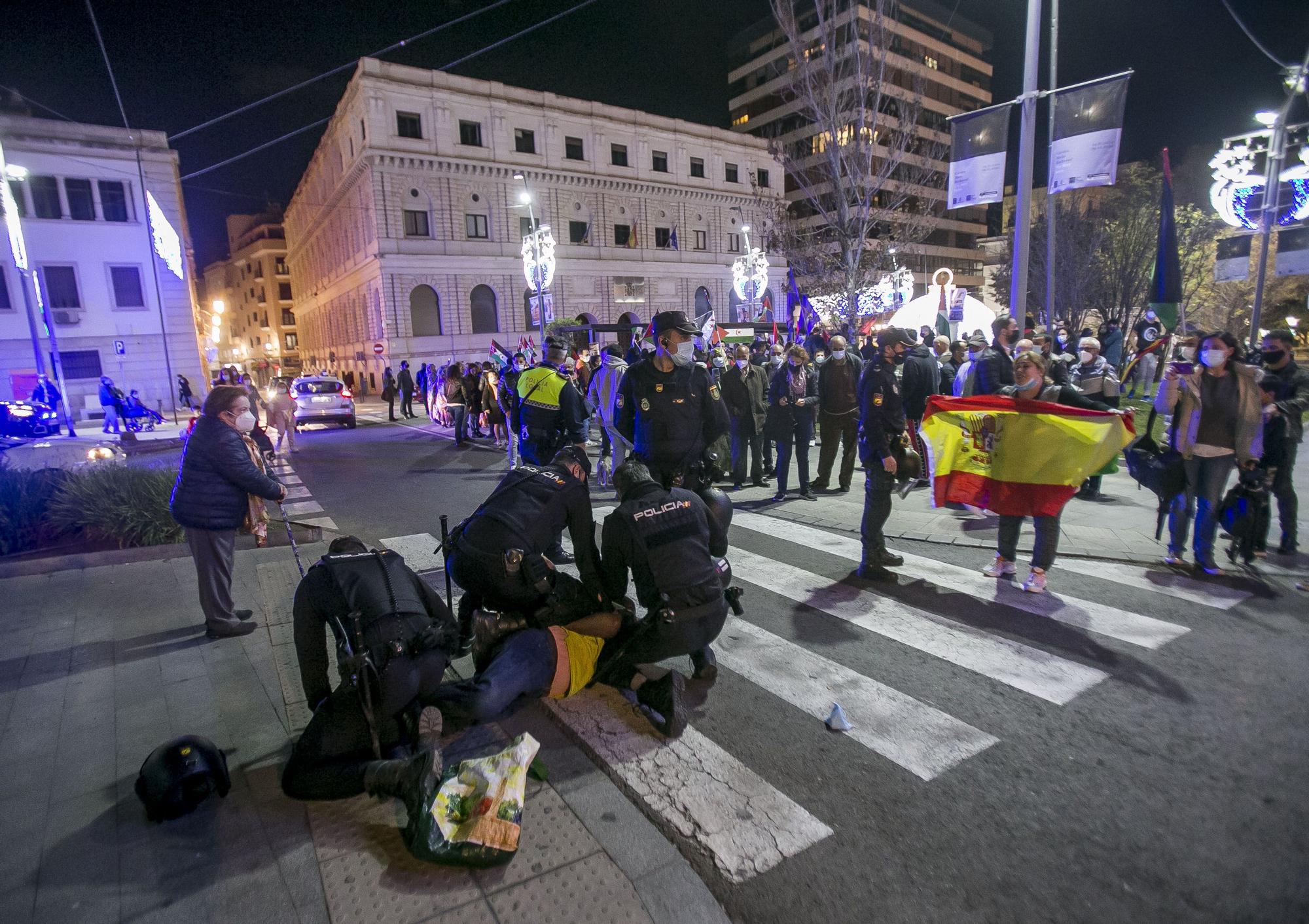 Más de 300 personas incumplen las medidas en una concentración de apoyo al pueblo saharaui