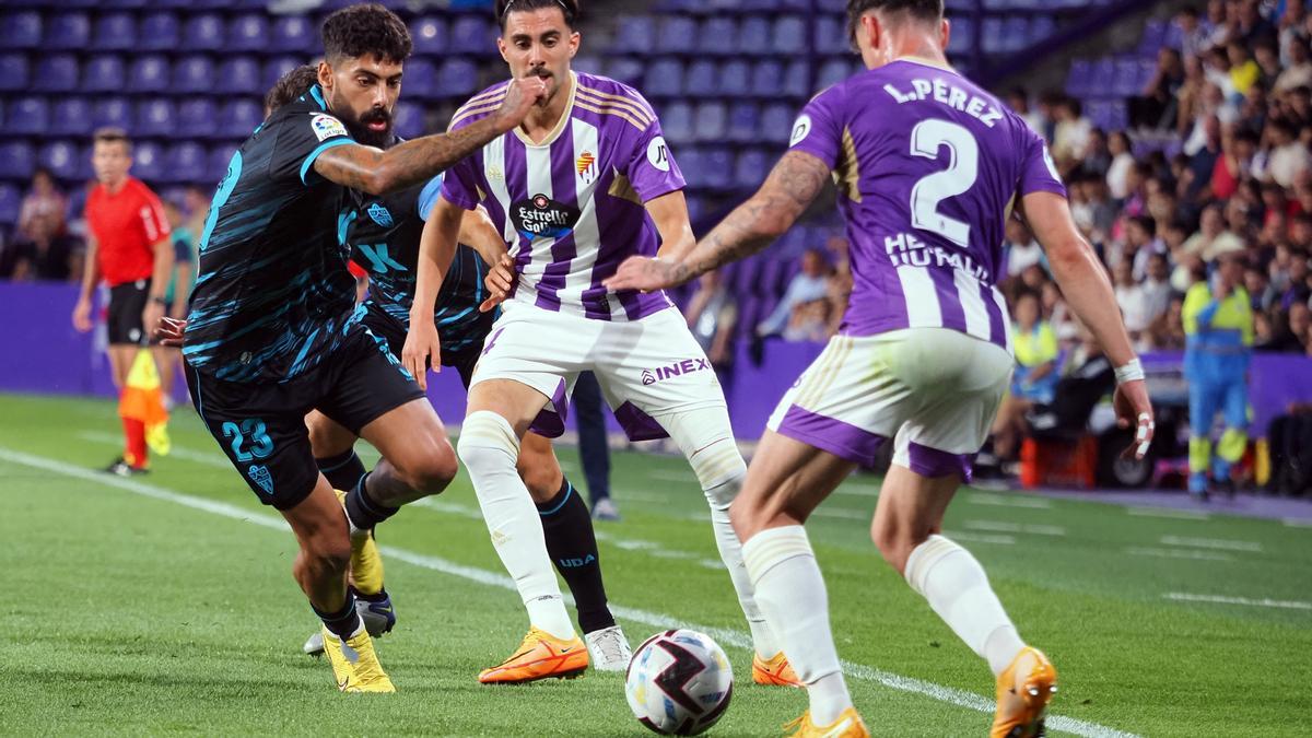 Resumen, goles y highlights del Real Valladolid 1-0 Almería de la jornada 4 de LaLiga Santander
