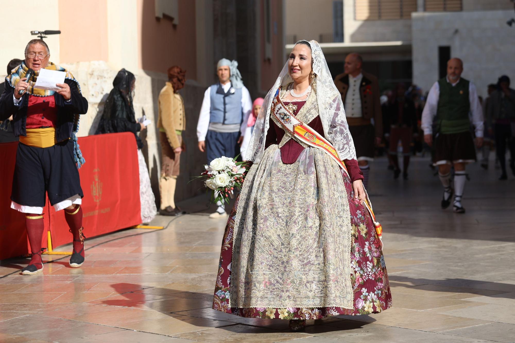 Ofrenda 2023 | Falleras Mayores e Infantiles de comisiones del 17 de Marzo (y II)