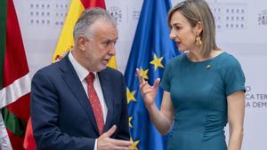 El Govern atrau el PNB amb 5 traspassos i Pradales exigeix ara els aeroports