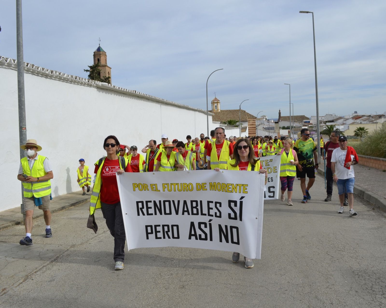 Marcha de protesta contra la megaplanta solar del Alto Guadalquivir