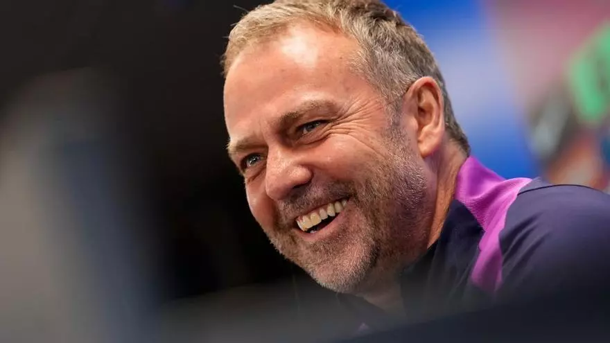 Flick bromea sobre la vuelta de Gavi: "¿Estás segura?"