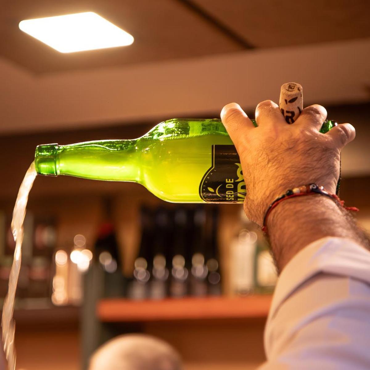 Escanciado de sidra en Ataulfo