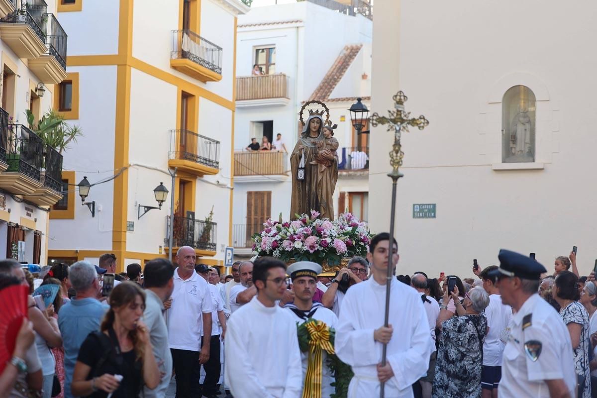 Mira aquí todas las imágenes del Día del Carmen en Ibiza
