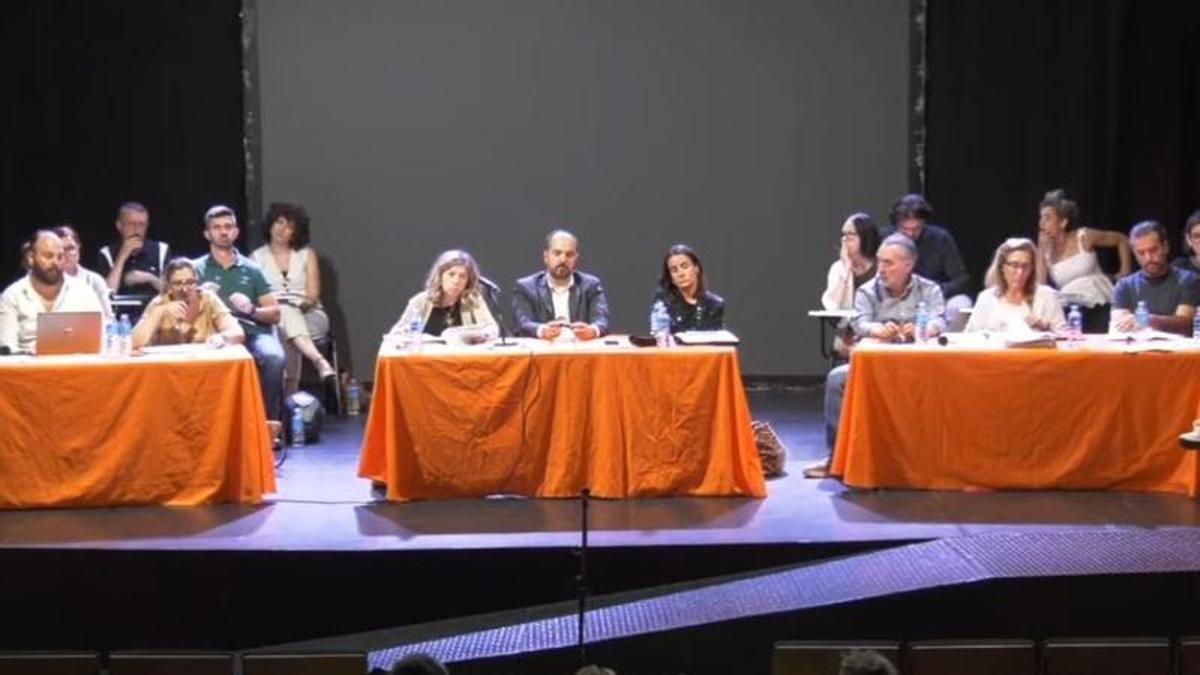 El pleno aprueba la modificación de crédito para hacer frente al pago.