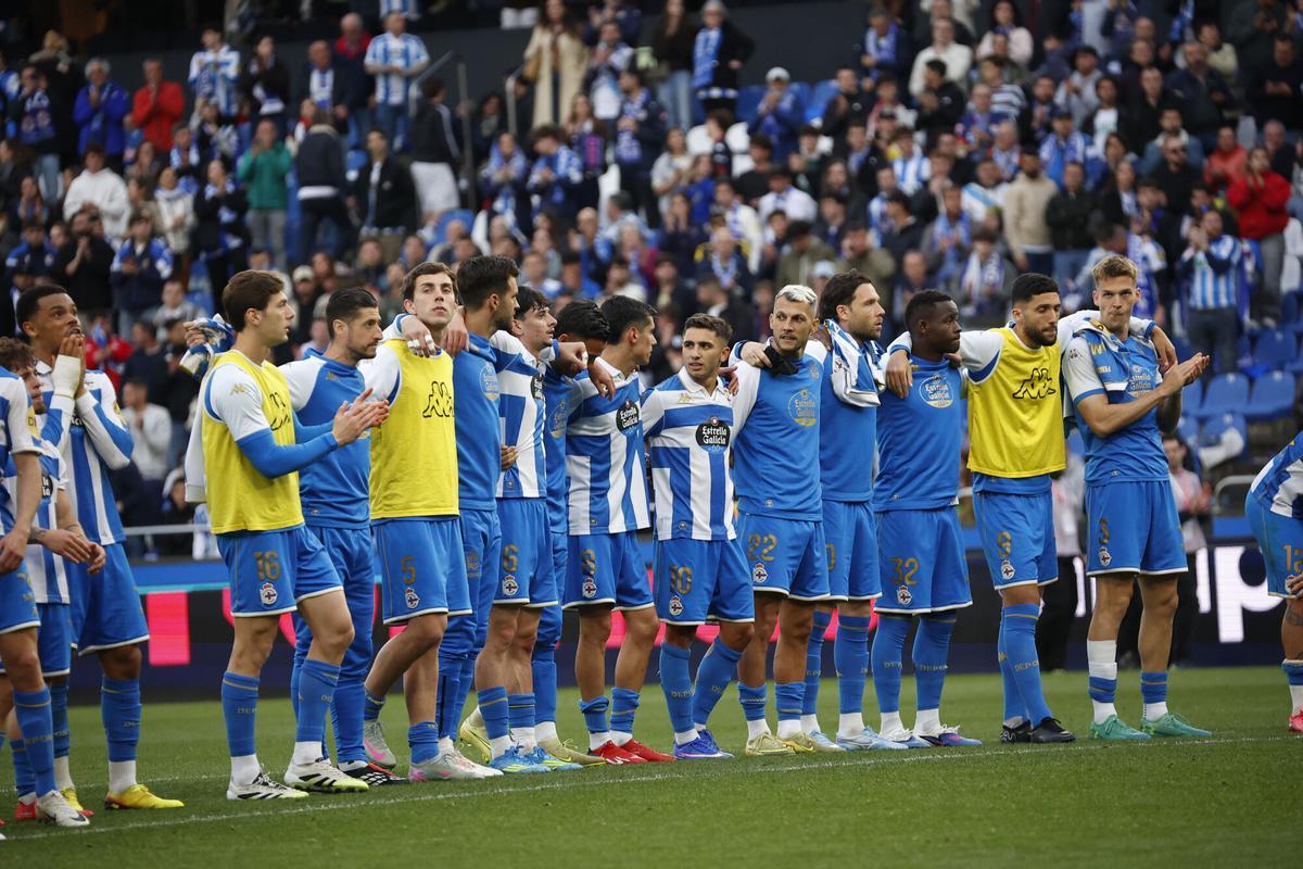 Los jugadores del Deportivo, en Riazor