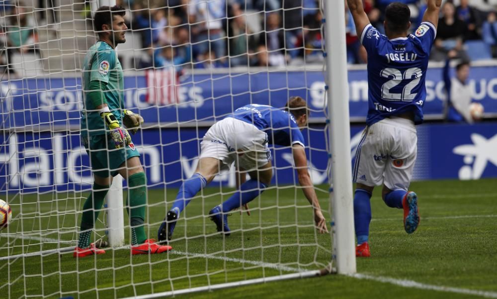 El partido del Oviedo, en imágenes